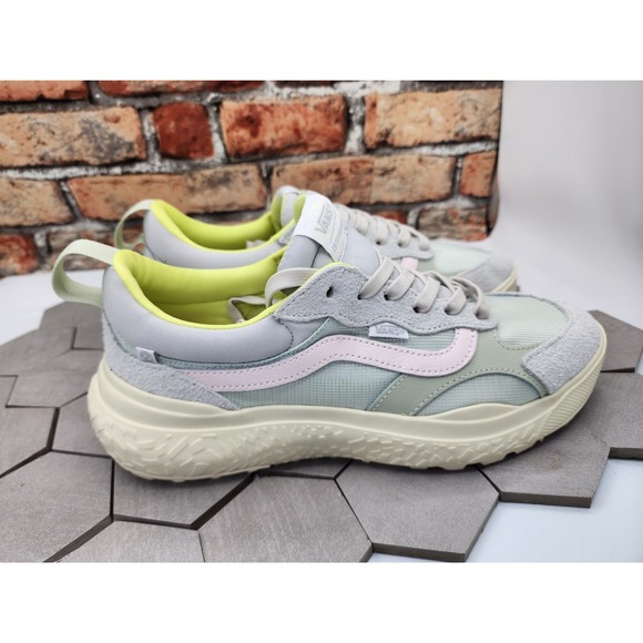 Vans Ultrarange Neo Vr3 Light Yellow Green Mint Pink Size US 8 Men New - Picture 7 of 11
